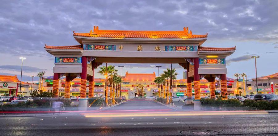 Cover Image for 4 Hidden U.S. Chinatowns Rich in Cuisine and Culture
