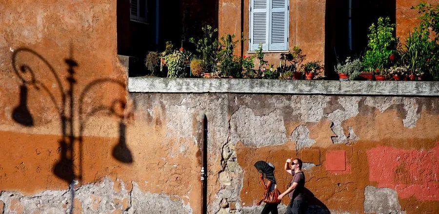 Cover Image for 6 Pitfalls to Avoid When Traveling in Extreme Heat