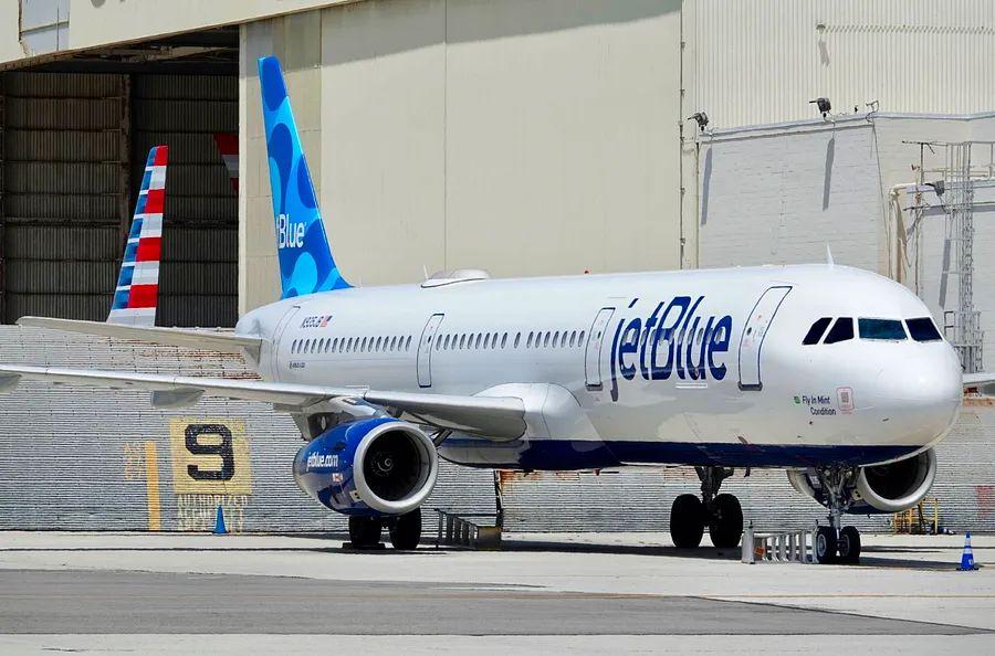 Cover Image for JetBlue introduces Mint to Montana in a unique addition to its business-class offerings