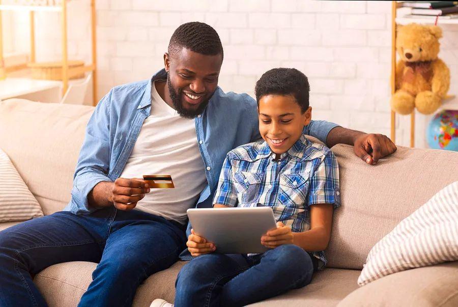 Cover Image for Looking to establish credit history for your children? Add them as authorized users