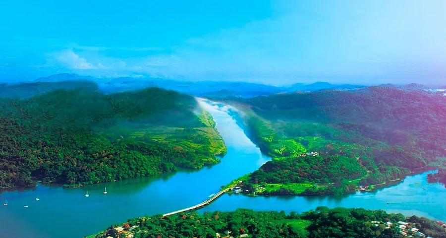 Cover Image for Top 6 Must-See Cruise Ports in Central America