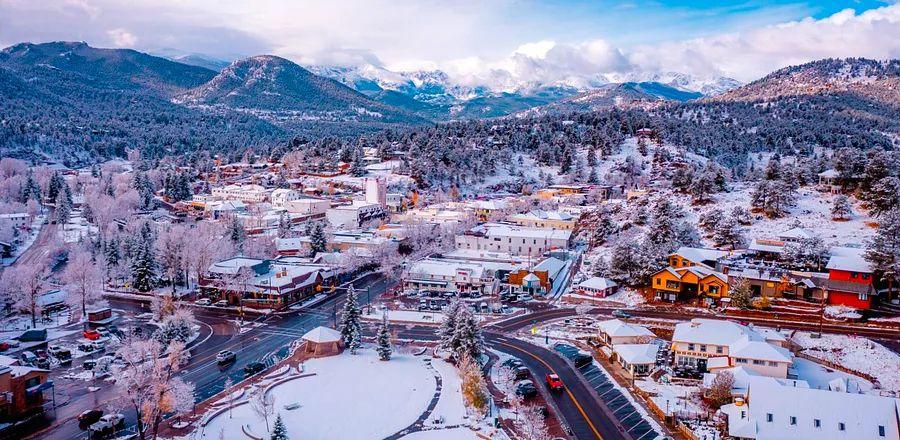 Cover Image for 7 Exciting Ways to Embrace Winter in the Rocky Mountains