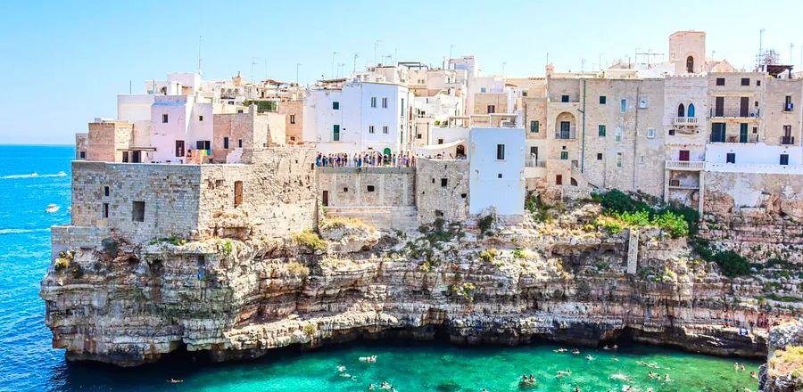 Cover Image for These Trends Will Shape Our Travel Experience in 2023