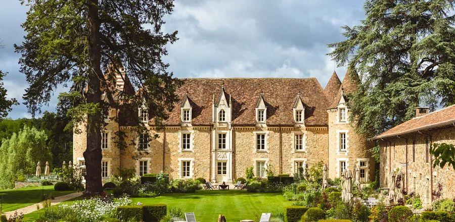 Cover Image for The 15 Finest Luxury Hotels in France
