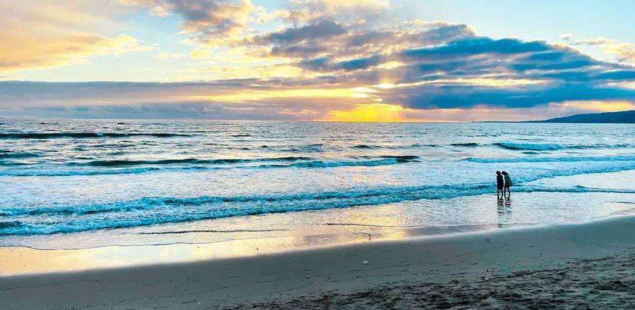 Cover Image for Discovering California's Finest Beaches