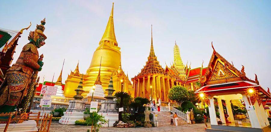 Cover Image for Thailand to Relax Entry Rules for Vaccinated Travelers in March