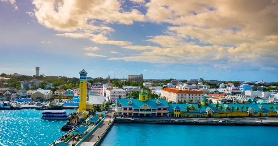 Cover Image for Must-Experience Activities in Nassau, Bahamas