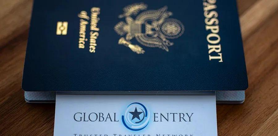 Cover Image for These Credit Cards Provide Free TSA PreCheck and Global Entry