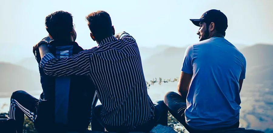 Cover Image for I Have an Aversion to Physical Touch. What Should I Do When Traveling?