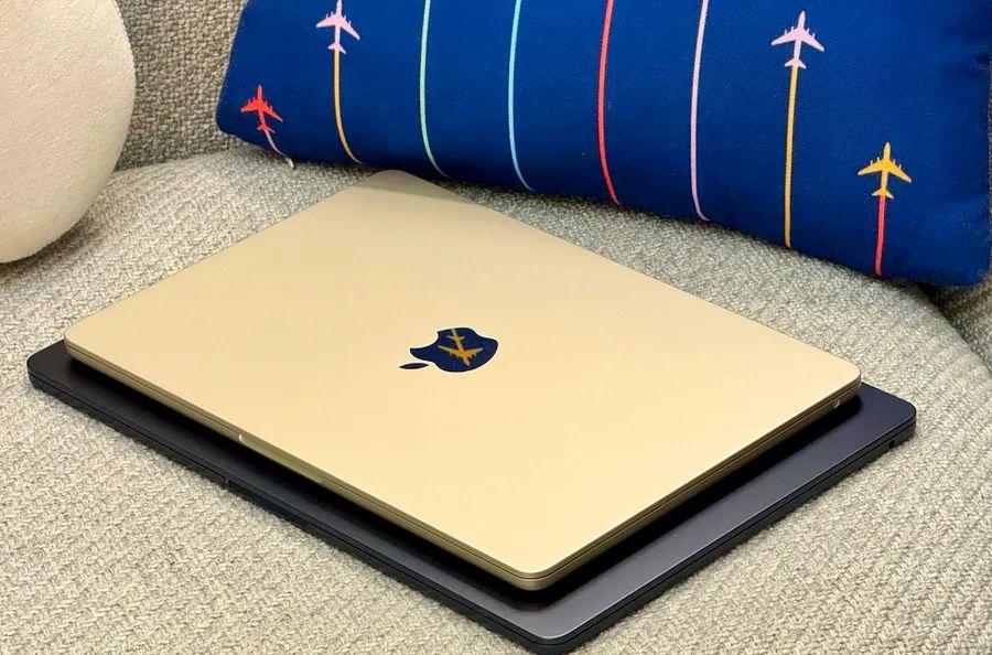 Cover Image for Monday only: Earn up to 5 miles for every dollar spent on Apple Mac and iPad purchases