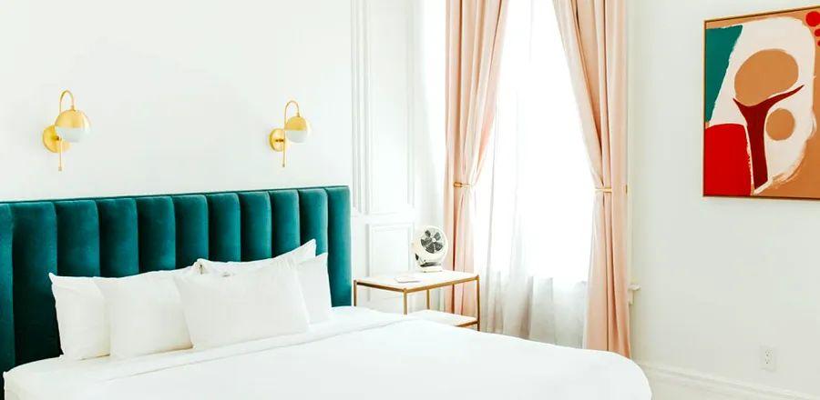 Cover Image for Historic Mining Towns in Colorado Are Seeing a Design Hotel Renaissance