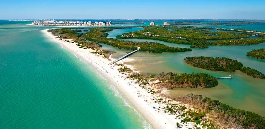 Cover Image for Discover Why This Coastal Getaway is Ideal for Solo Adventurers