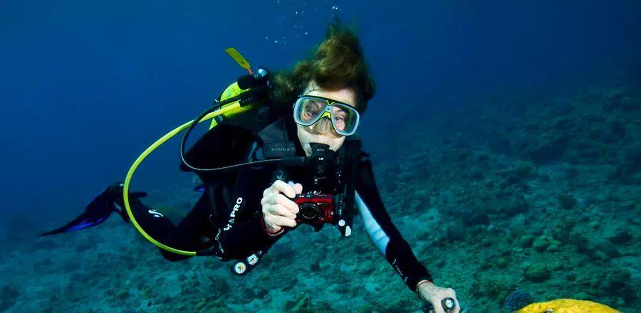 Cover Image for Can Cruise Ships Be Beneficial for the Oceans? This Renowned Marine Biologist Believes They Can.