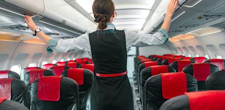 Cover Image for Why Do Airplanes Dim Cabin Lights When Taking Off and Landing?