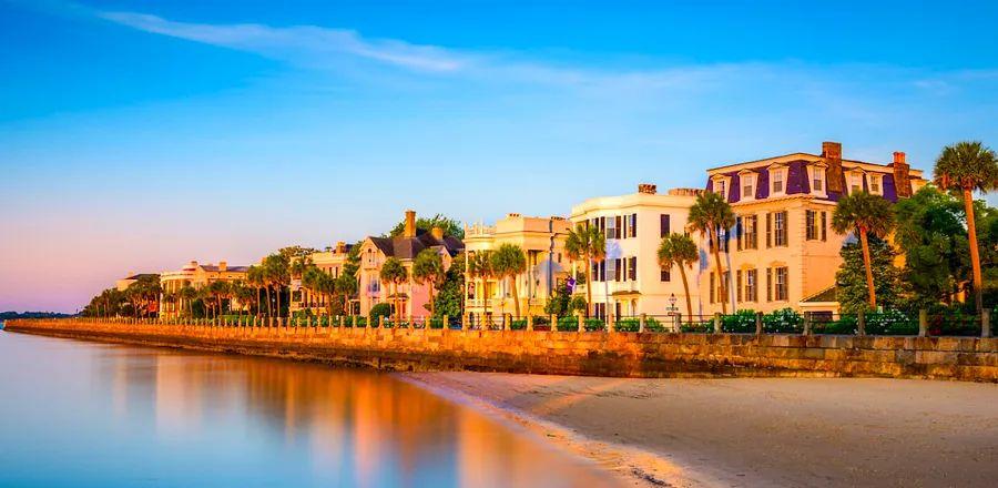 Cover Image for Breeze Airways Launches $39 Flights from New York and Florida