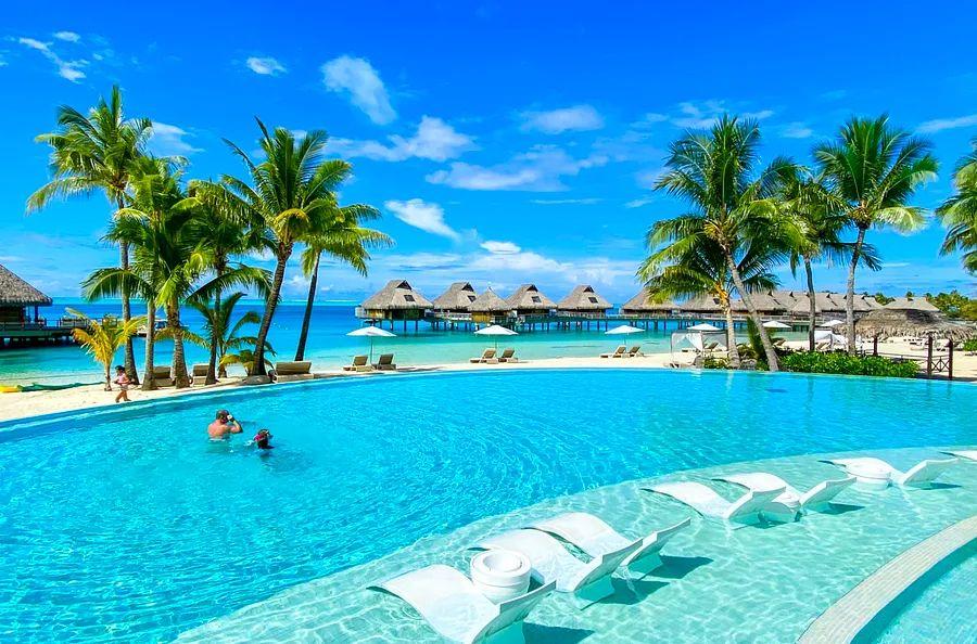 Cover Image for Hurry up: Summer award night options at Conrad Bora Bora Nui are here!