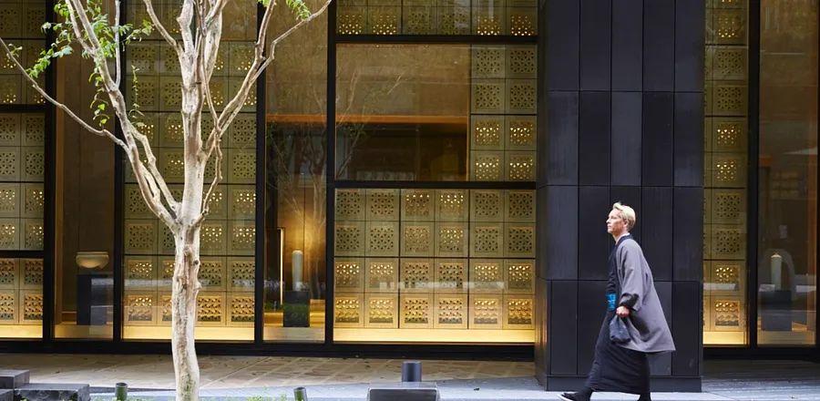 Cover Image for This Tokyo Hotel Envelops You in Japanese Heritage