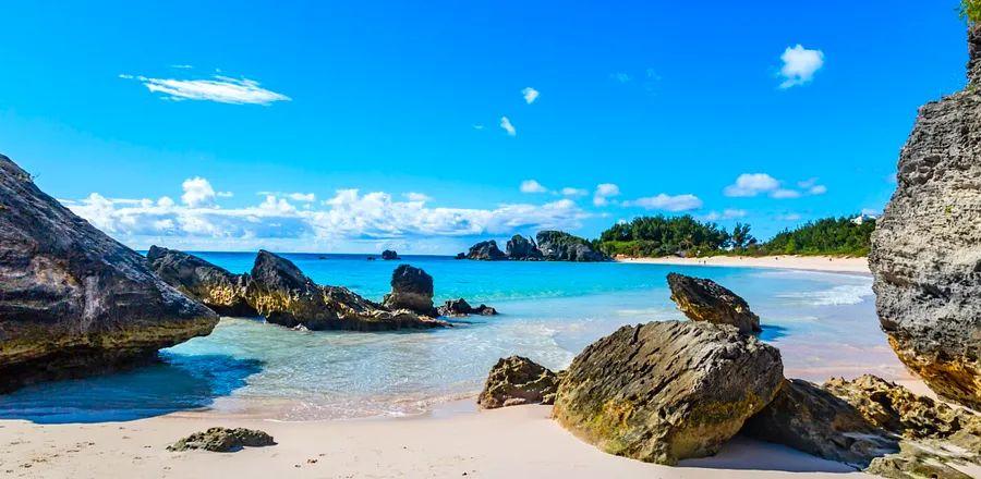 Cover Image for 5 Enchanting Cruises to Bermuda