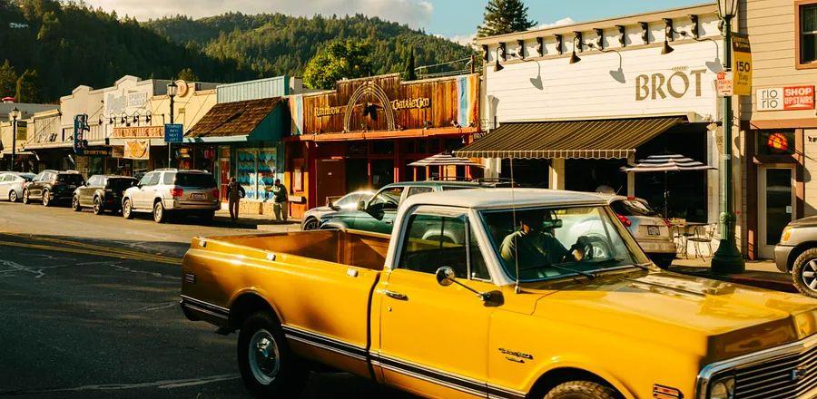 Cover Image for The Most Charming Small Towns in California