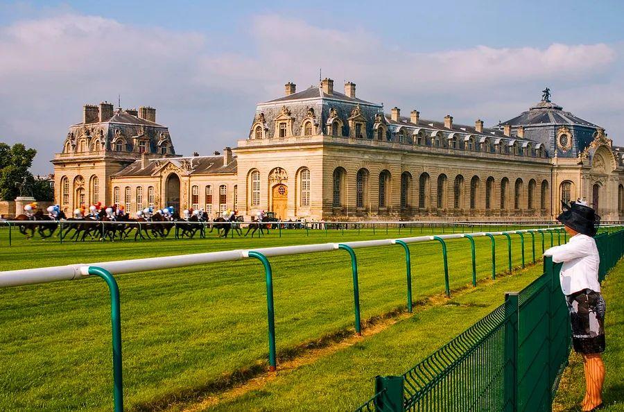 Cover Image for Top 10 Day Trips from Paris