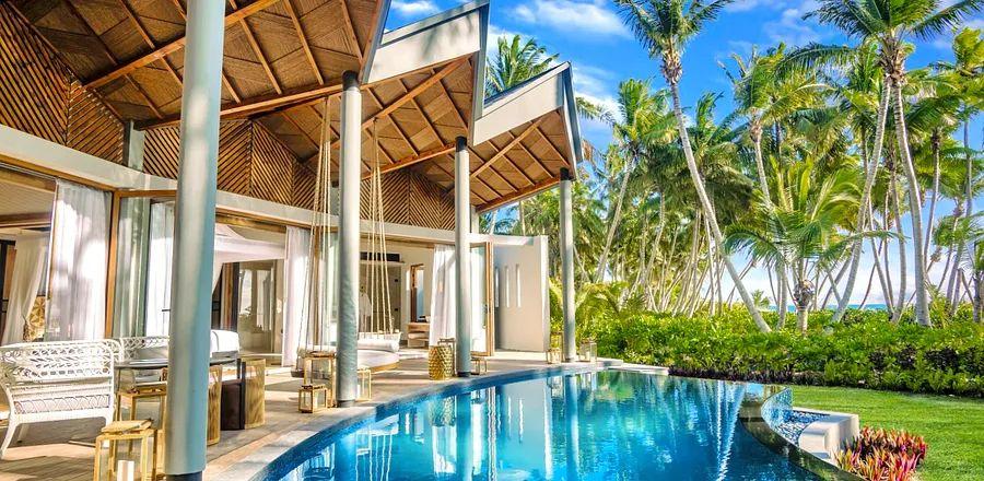 Cover Image for Exploring the Most Exciting New Luxury Resort in the Seychelles