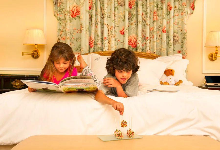 Cover Image for How to ensure hotels have family-friendly accommodations ready upon your arrival