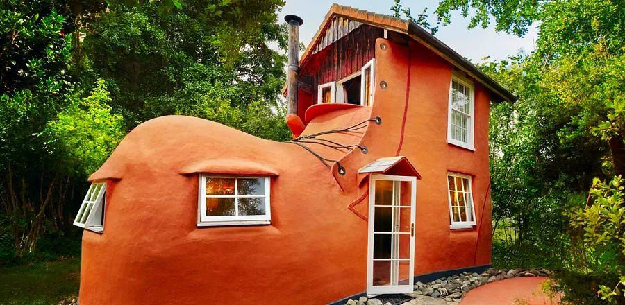 Cover Image for Airbnb is offering a $10 million grant for wild rental concepts.