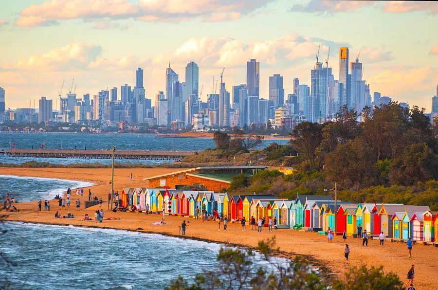 Cover Image for Your guide to maximizing points and miles for a trip to Melbourne, Australia