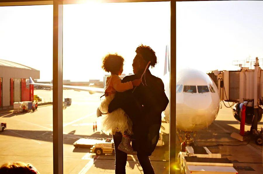 Cover Image for Discover how Aeroplan's Family Sharing feature prevents 'gaming' while enabling you to accumulate rewards more quickly