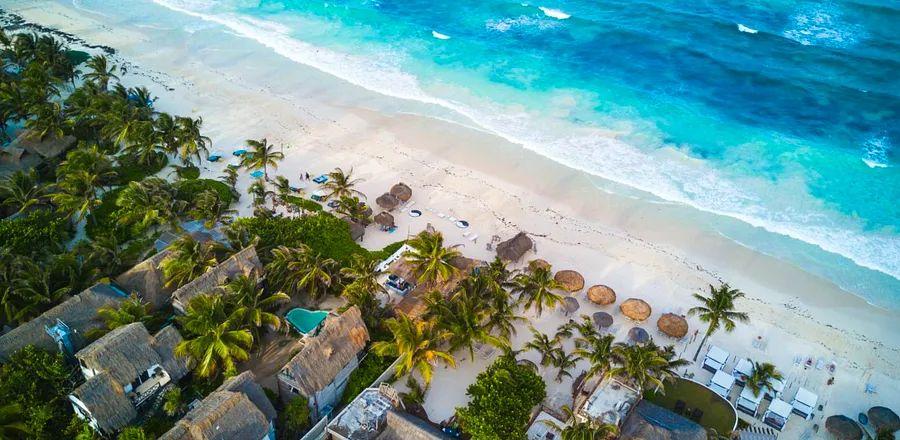 Cover Image for Direct Flights Now Available to This Mexican Coastal Paradise