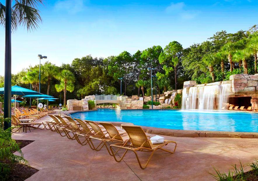 Cover Image for Experiencing Disney benefits and Marriott Bonvoy points: My stay at the Walt Disney World Swan