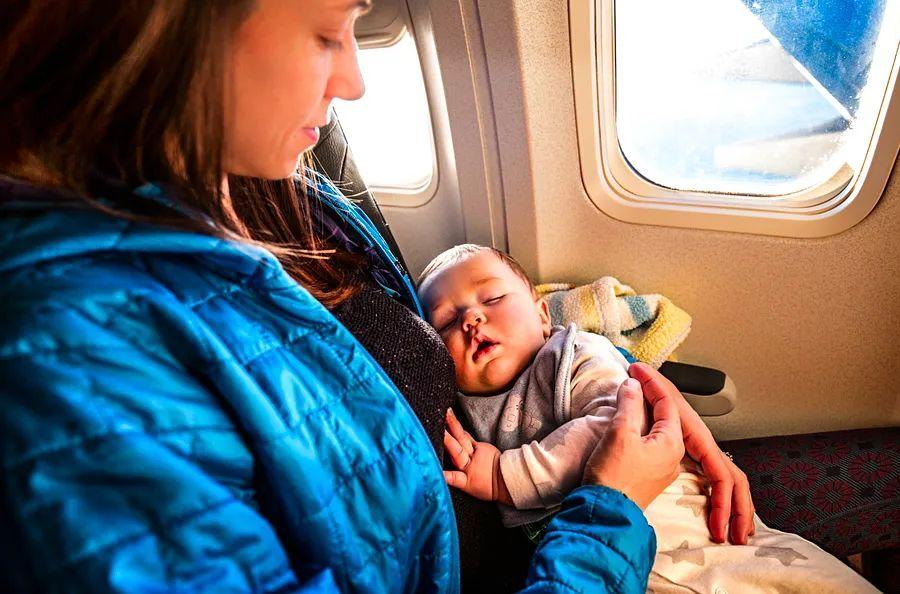 Cover Image for Essential guide to booking award flights with a lap infant