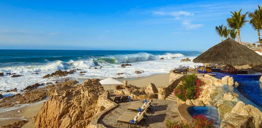 Cover Image for Top 15 Resorts to Experience in Mexico