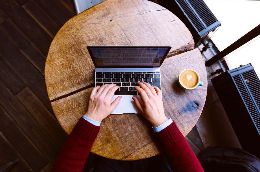 Cover Image for A guide to transferring your Avios among British Airways, Qatar Airways, Finnair, Iberia, and Aer Lingus accounts