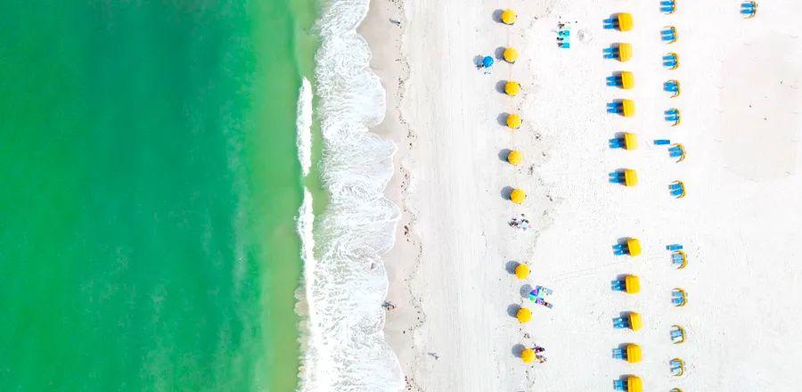 Cover Image for The Top Beaches in Florida—and Where to Stay