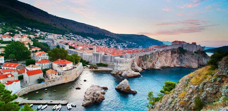Cover Image for Exploring Dubrovnik Away from the Crowds—Even in Peak Season