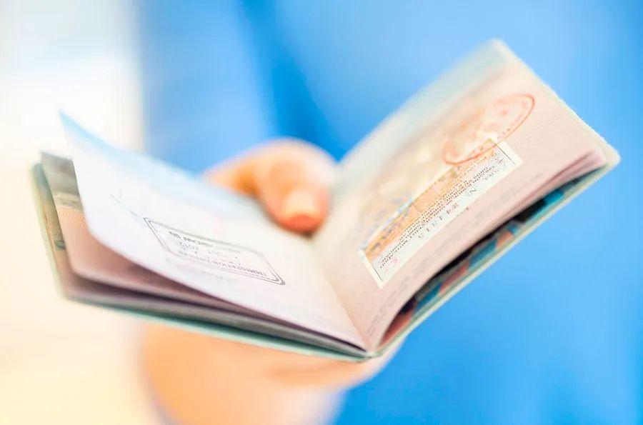 Cover Image for All you need to know about emergency passports