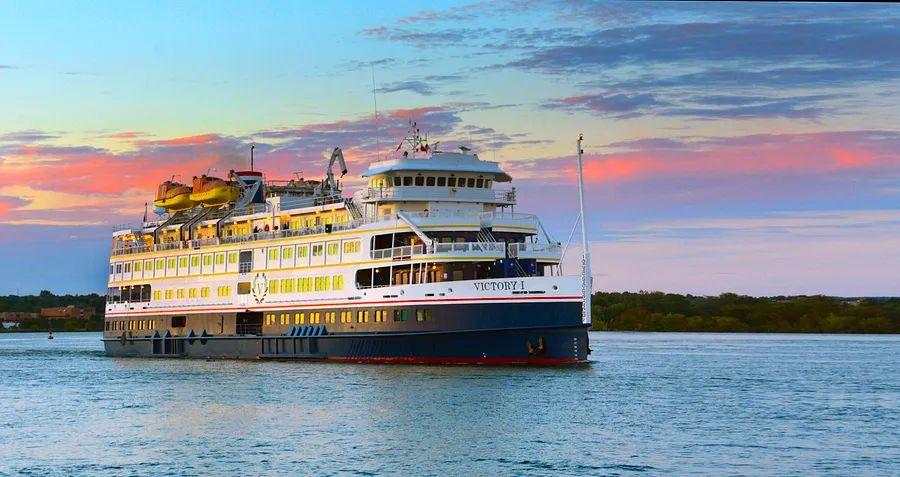 Cover Image for A cruise line is poised for a comeback — in a surprising destination