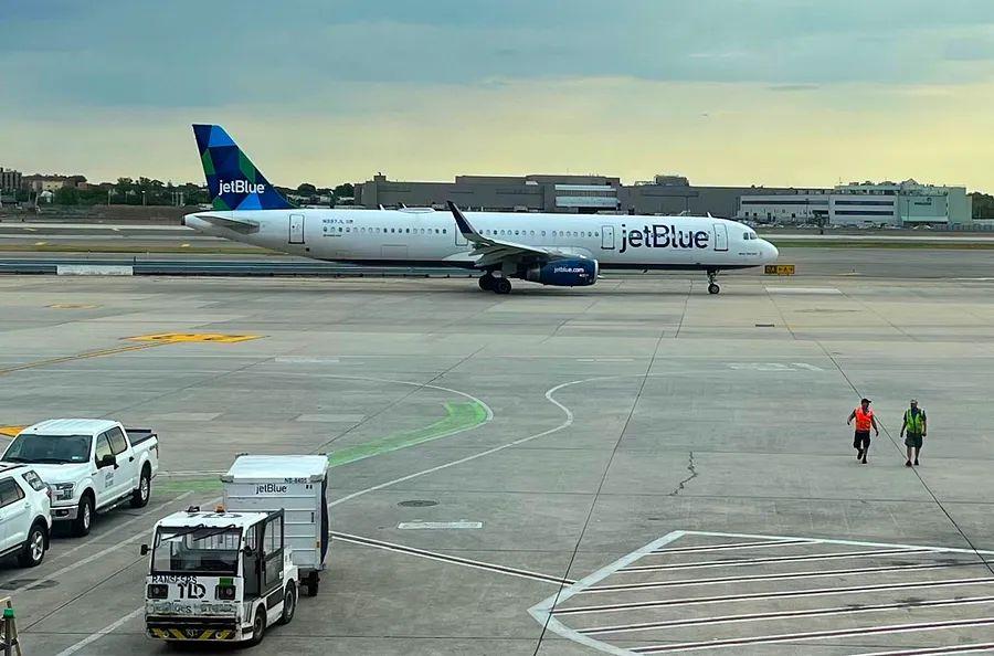 Cover Image for JetBlue is discontinuing 24 routes and exiting seven cities, while reinforcing its commitment to New England.