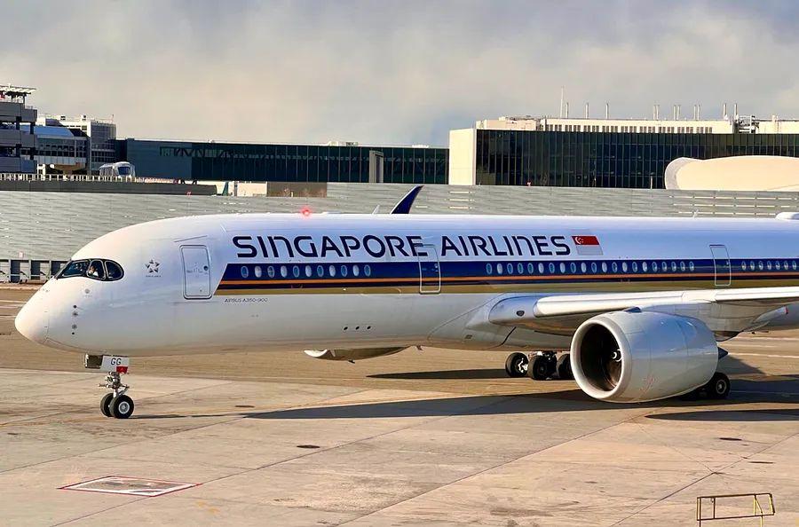 Cover Image for Singapore KrisFlyer Global Redemption promotion: Enjoy 25% off premium economy from North America — but is it a good deal?