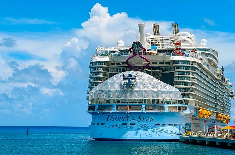 Cover Image for Royal Caribbean's Utopia of the Seas: Is It the Ultimate Oasis Class Ship?
