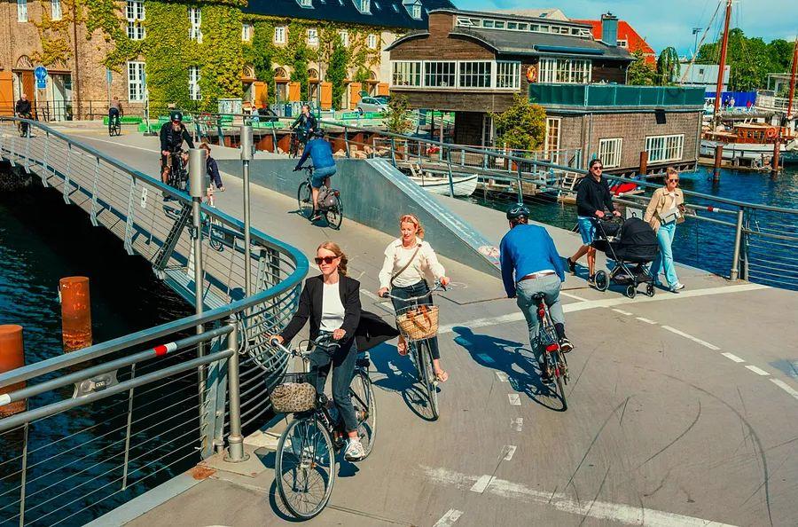 Cover Image for Copenhagen is offering eco-friendly travelers exciting rewards like free kayak tours, ice cream, and more.