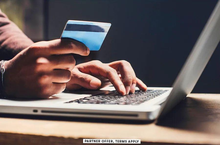 Cover Image for 4 reasons why store credit cards are nearly always a bad choice
