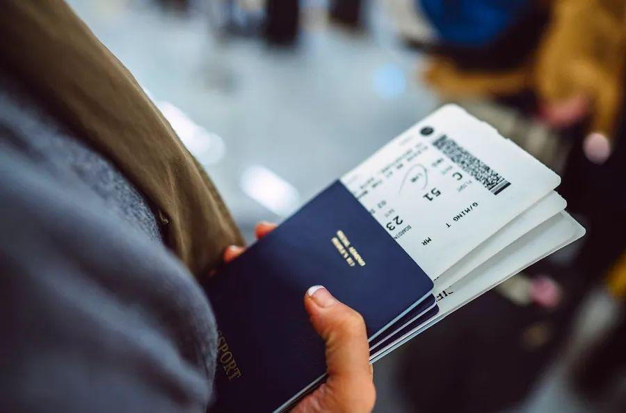 Cover Image for How to avoid fees when changing or canceling airline award tickets
