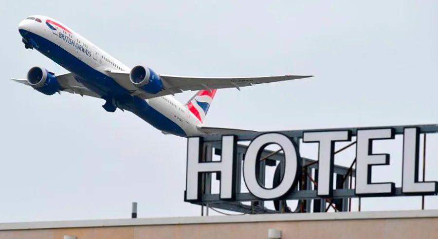 Cover Image for UK enforces hotel quarantine for travelers from Covid hotspots