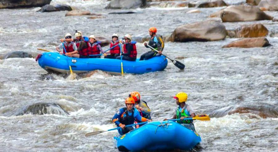 Cover Image for Rafting for peace: Former combatants in Colombia's waters