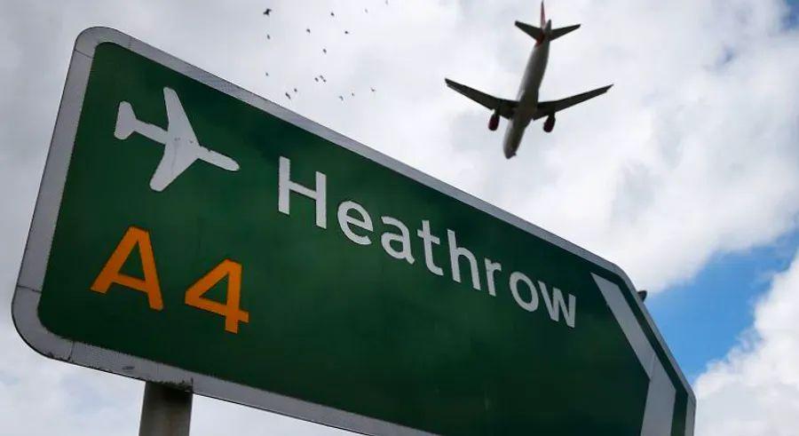 Cover Image for Getting to the UK is about to become smoother (for some travelers)