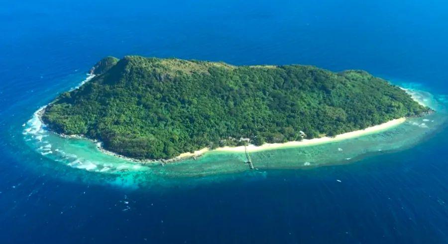 Cover Image for Ariara, a private luxury island in the Philippines, is available for exclusive rental