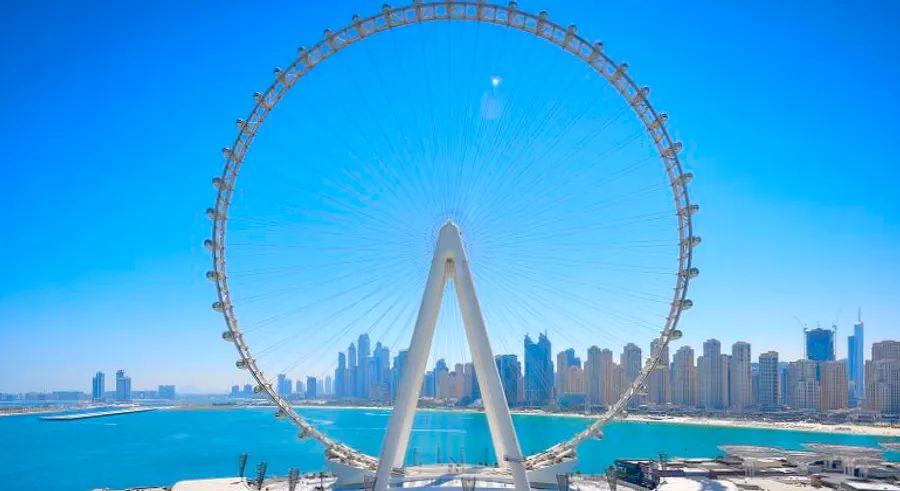 Cover Image for Ain Dubai: The Story Behind the World's Tallest Observation Wheel
