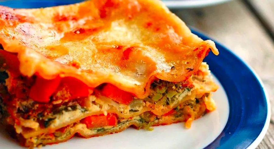 Cover Image for The 50 Greatest Dishes in the World